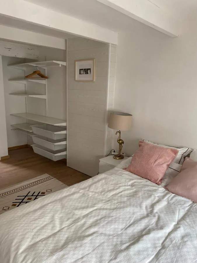 בית נופש הוילה לייז' Vivegnis, Little Cosy House